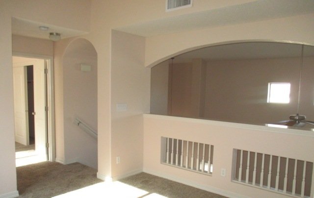 EAST: 4 BR, 2.5 BTH: REFRIGERATED AIR!! property image
