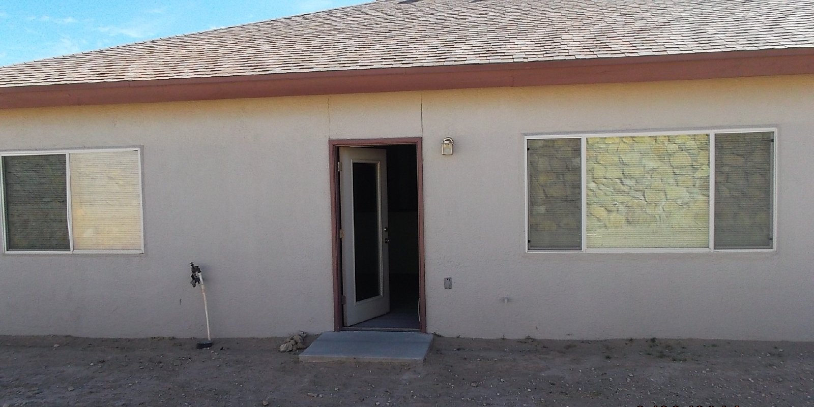 ANTHONY: 4 BR, 2 BTH, REFRIGERATED AIR property image