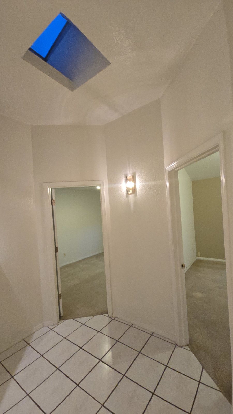 WESTSIDE: 3 BR + BONUS/OFFICE REFRIGERATED AIR!!! property image