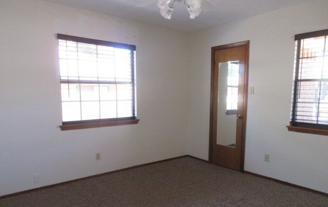 WEST: 3 BR, 2 BA  **SWIMMING POOL** property image