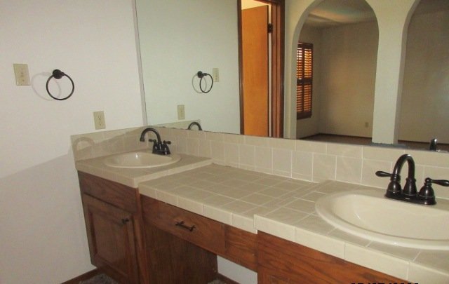 WEST: 3 BR, 2 BA  **SWIMMING POOL** property image