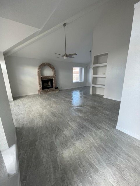 EASTSIDE: 4 BR, 2 BA property image