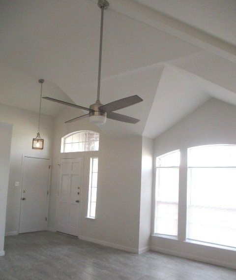 EASTSIDE: 4 BR, 2 BA property image