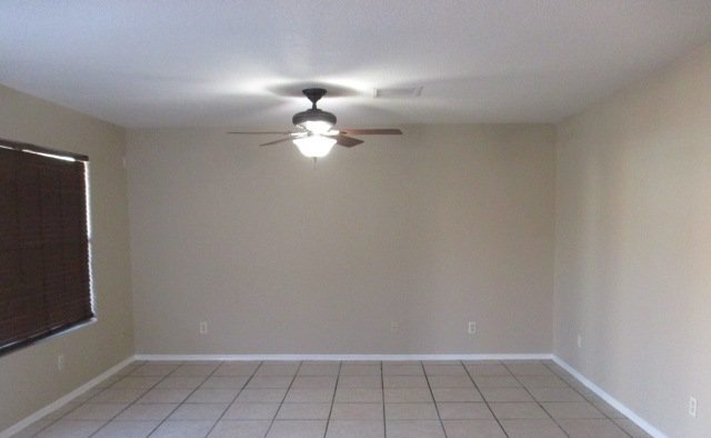 NORTHEAST: 4 BR, 3 BA *** REFRIGERATED AIR *** property image