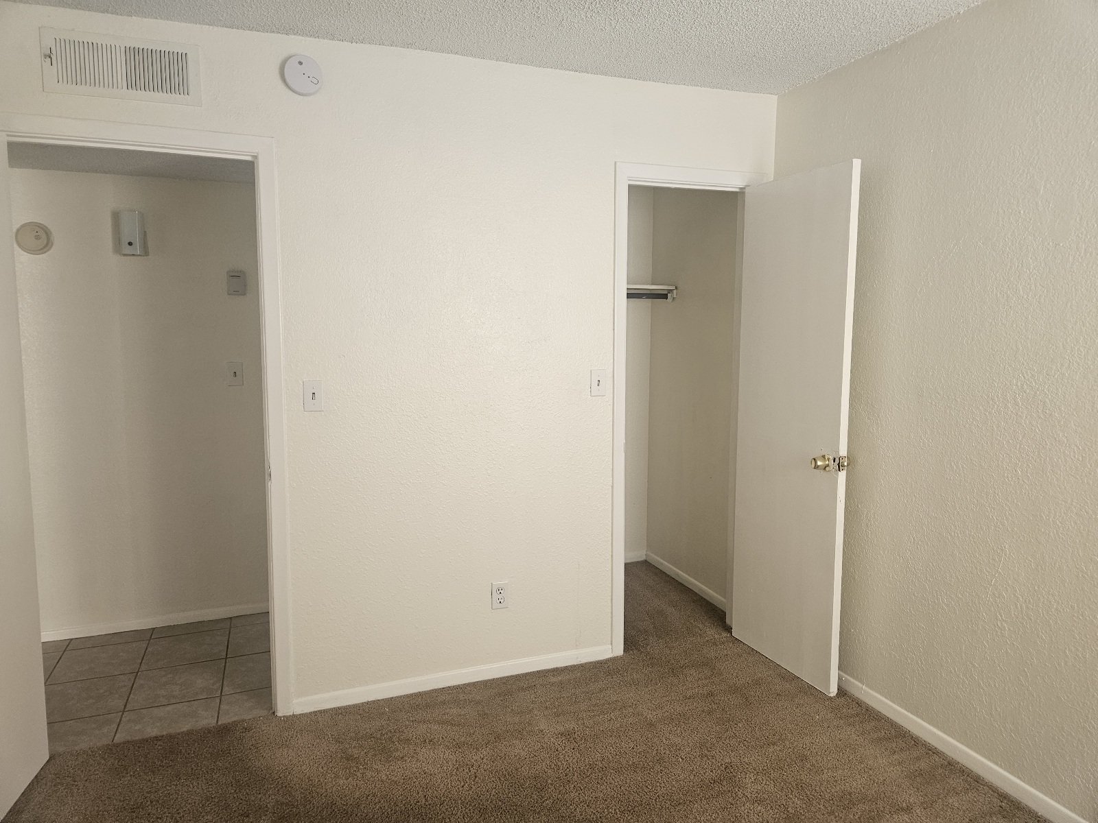 EAST: 3 bed / 1.75 bath rental property image