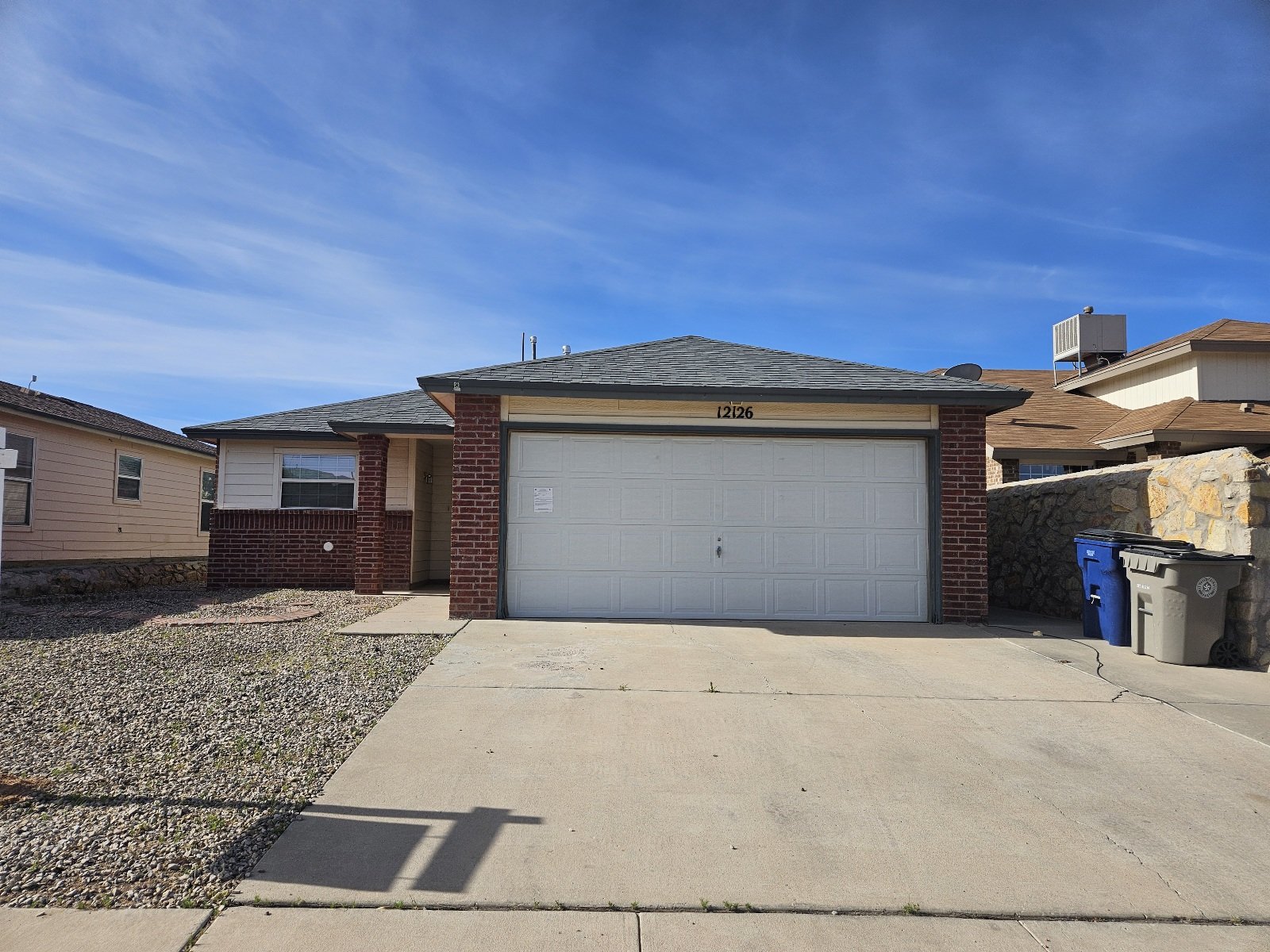 EAST : 3 BR, 2 BTH ***REFRIGERATED AIR*** property image