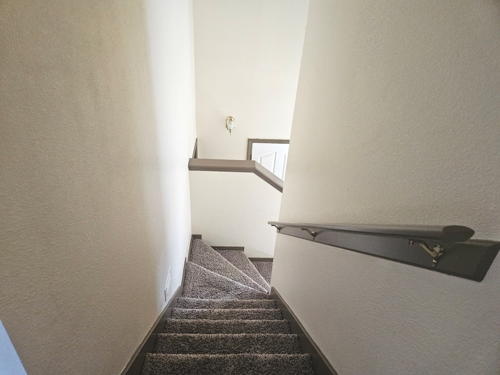 3 BR / 2.5 BA NEAR LOOP 375 AND SHOPPING property image
