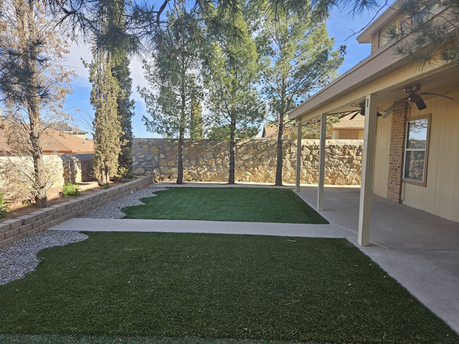 3 BR / 2.5 BA NEAR LOOP 375 AND SHOPPING property image