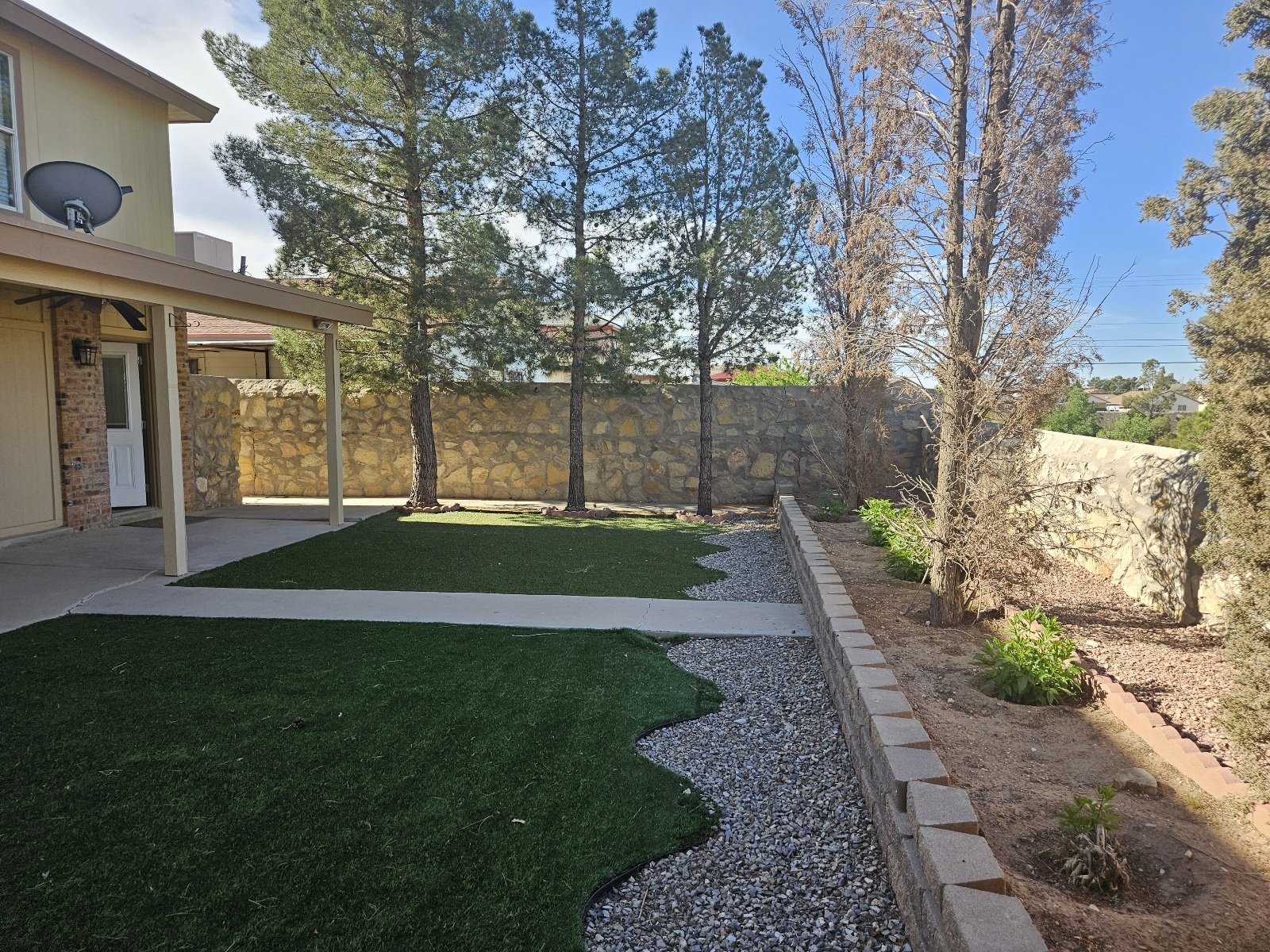 3 BR / 2.5 BA NEAR LOOP 375 AND SHOPPING property image