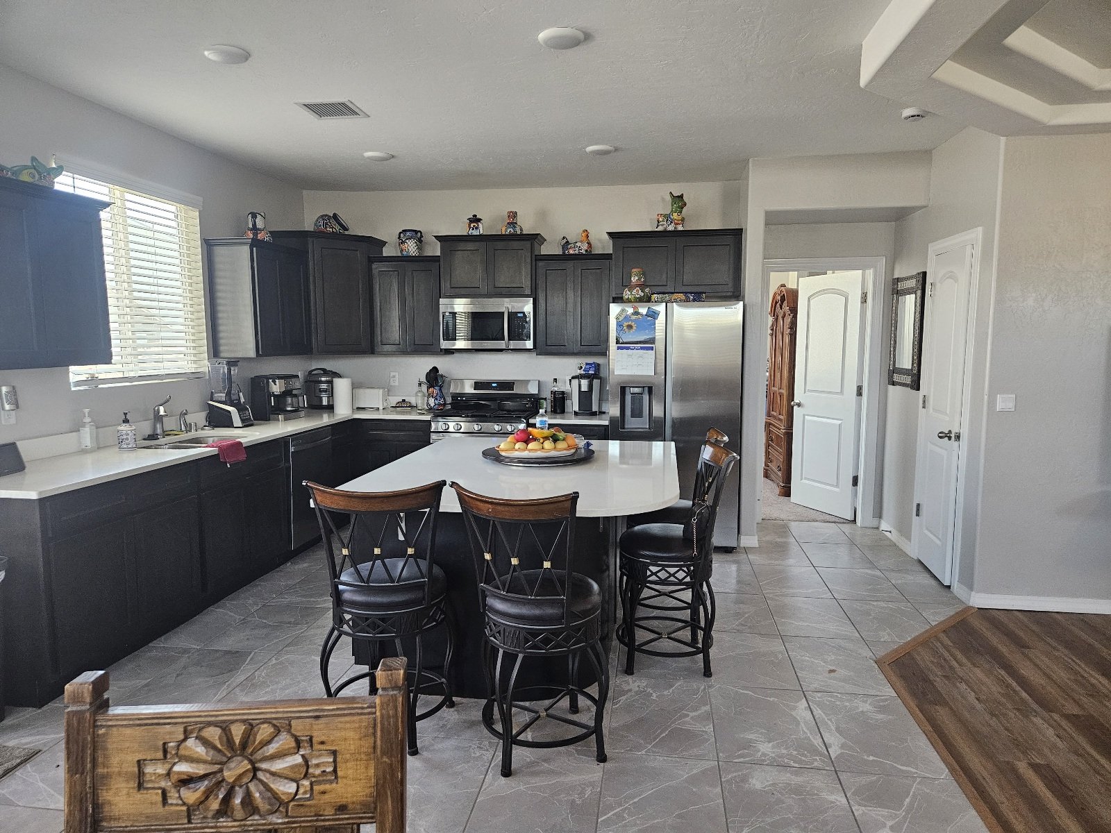 SANTA TERESA- 3 BR, 2 BA WITH REFRIGERATED AIR! property image