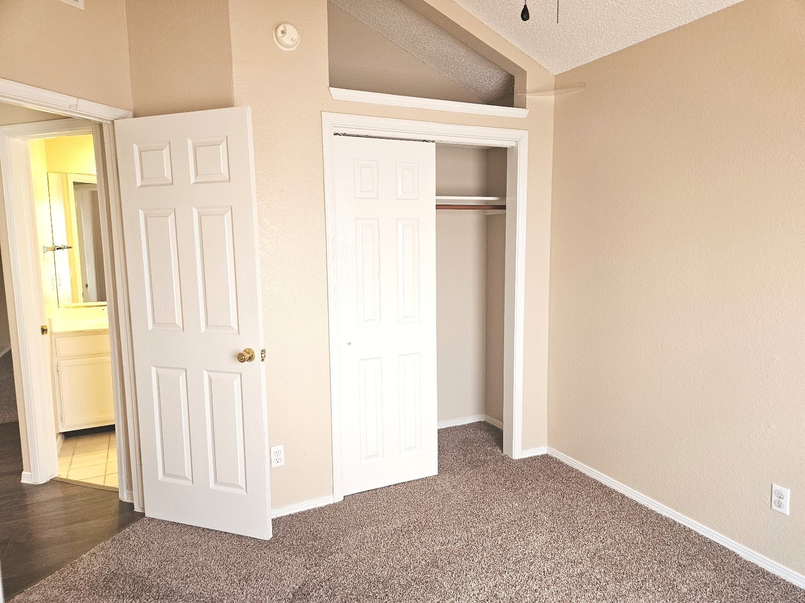 1120  Coyote property image