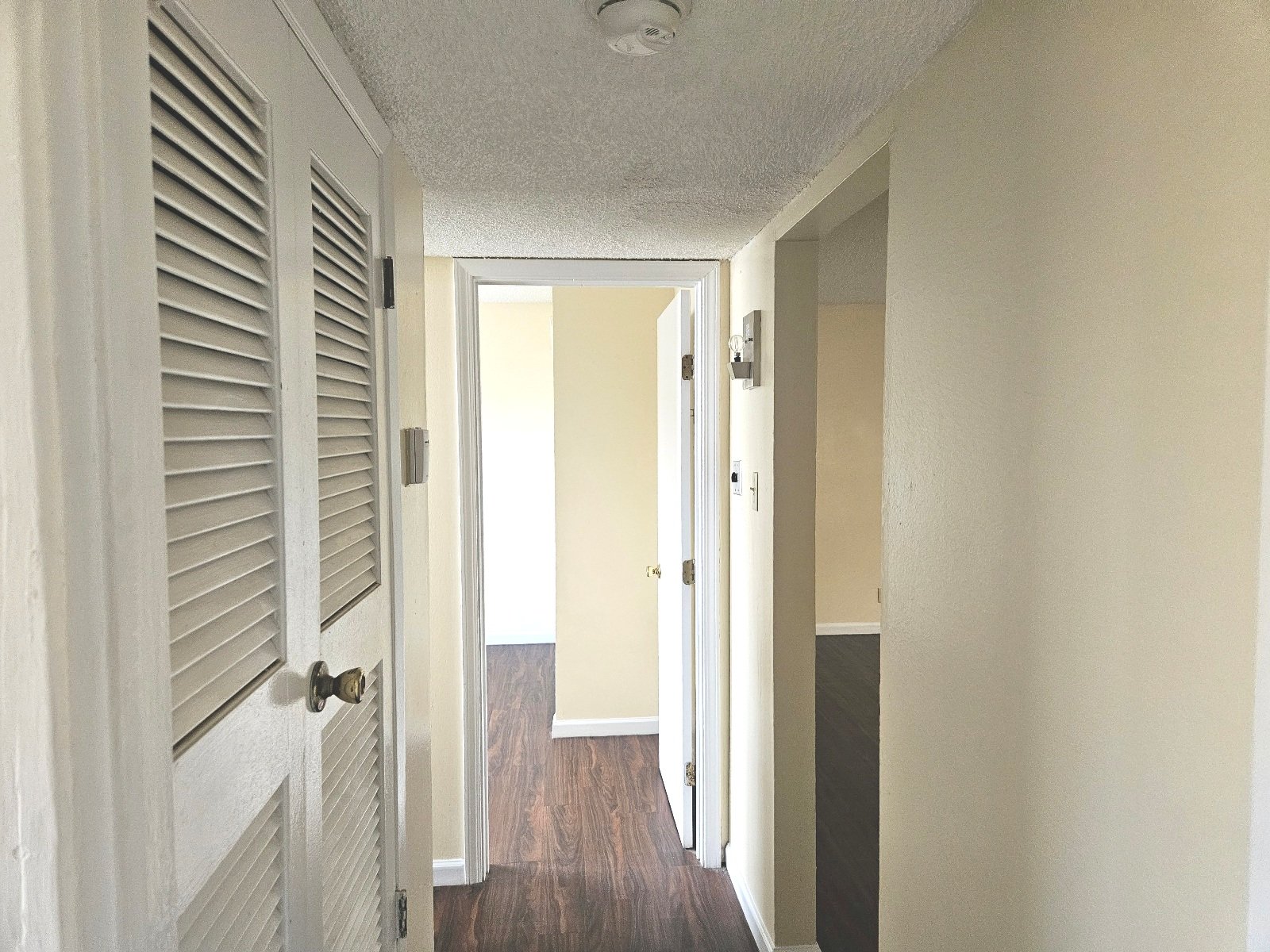 CENTRAL: 1 BR, 1 BA  APARTMENT NEAR UTEP AND HOSPITALS! property image