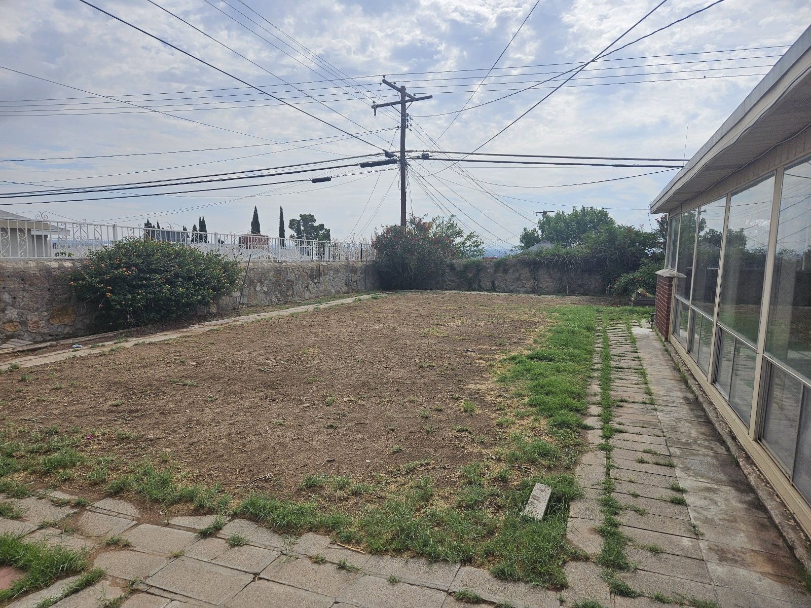 NORTHEAST: 4 BR, 1.75 BTH property image