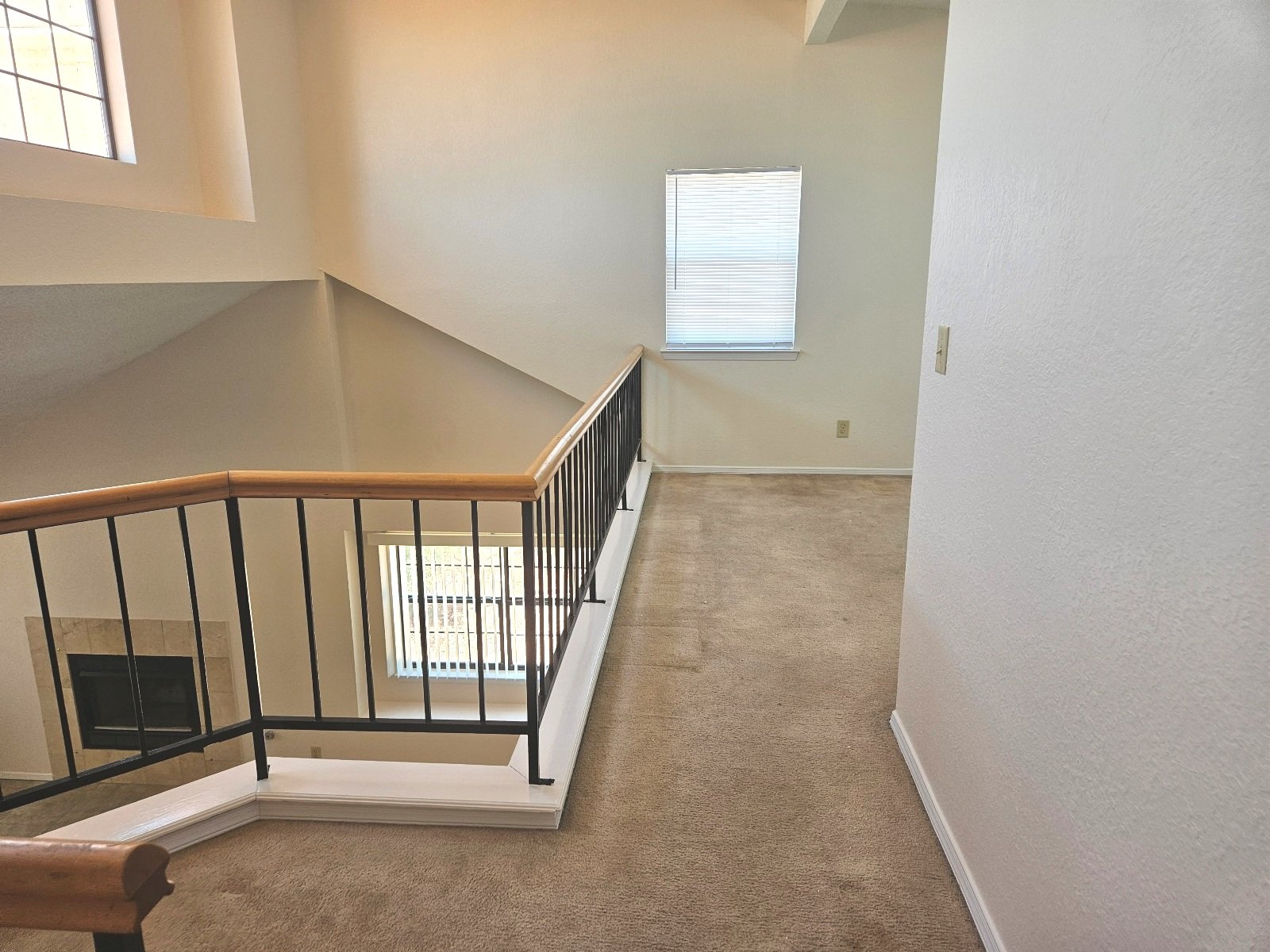 WEST: 3 BR, 2.5 BTH property image