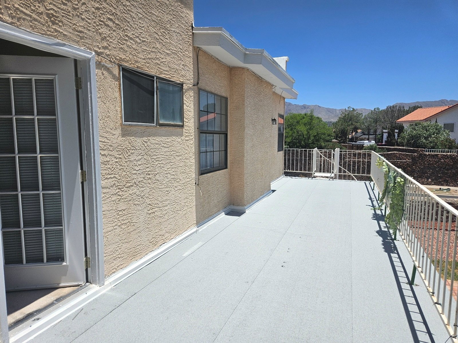 WEST: 3 BR, 2.5 BTH property image