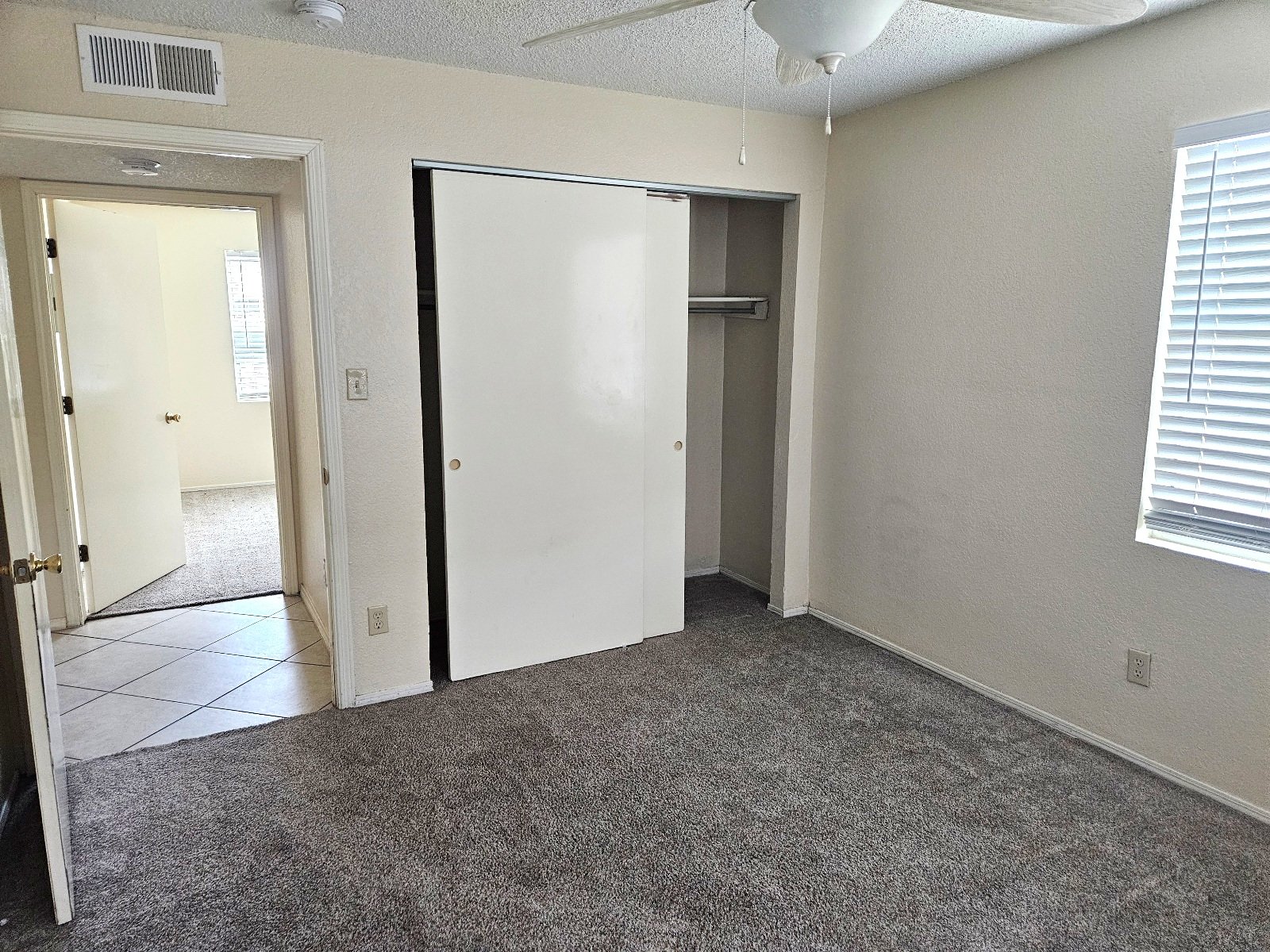 WESTSIDE: 2 BR, 1 BA REFRIGERATED AIR property image