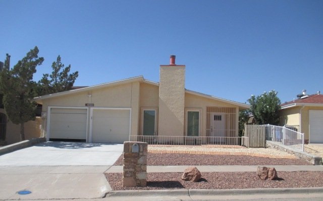 WESTSIDE: 3 BR, 2 BA TOWNHOME REFRIGERATED AIR property image