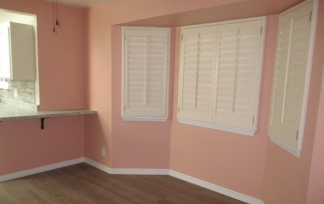 WESTSIDE: 3 BR, 2 BA TOWNHOME REFRIGERATED AIR property image