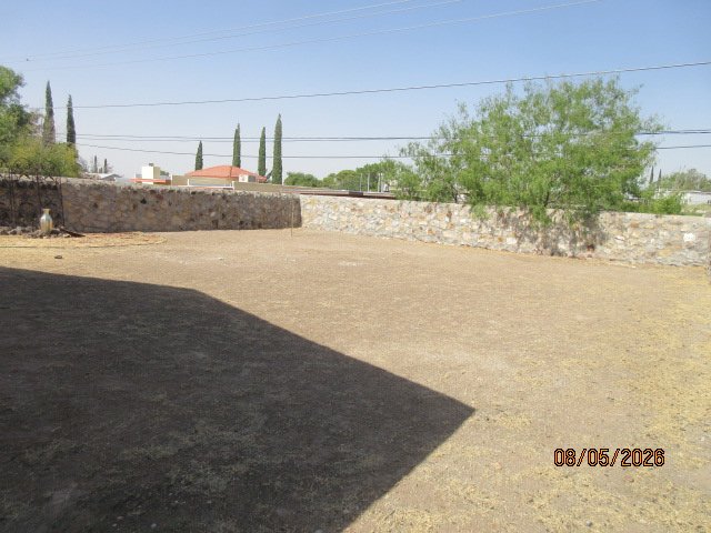 WESTSIDE DUPLEX: 3 BR 2 BATH property image