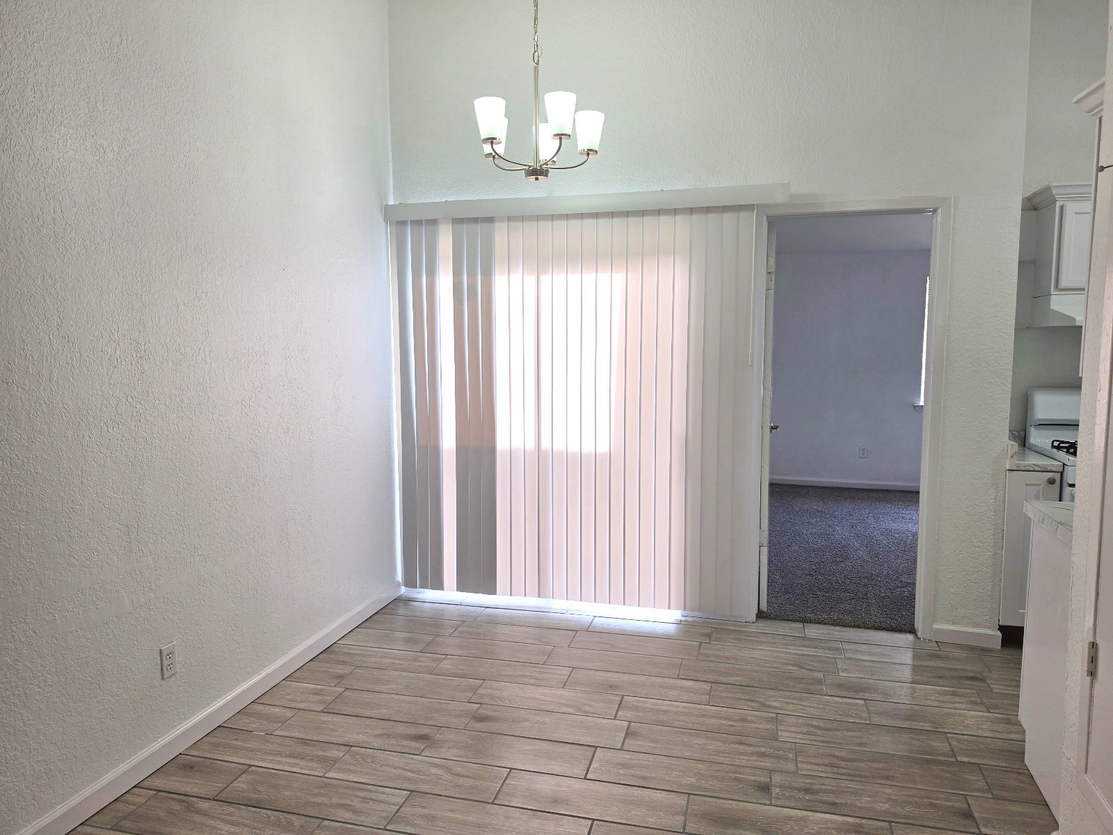 LOWER VALLEY: 3 BR, 1.5 BTH property image