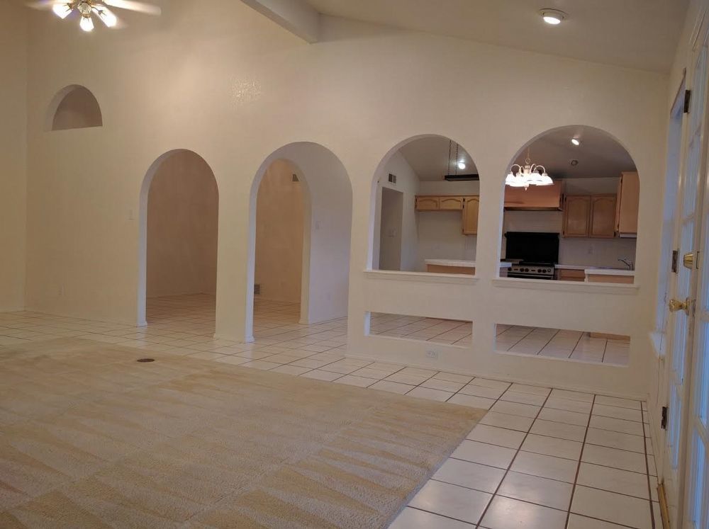 WESTSIDE: 3 BR + BONUS/OFFICE REFRIGERATED AIR!!! property image