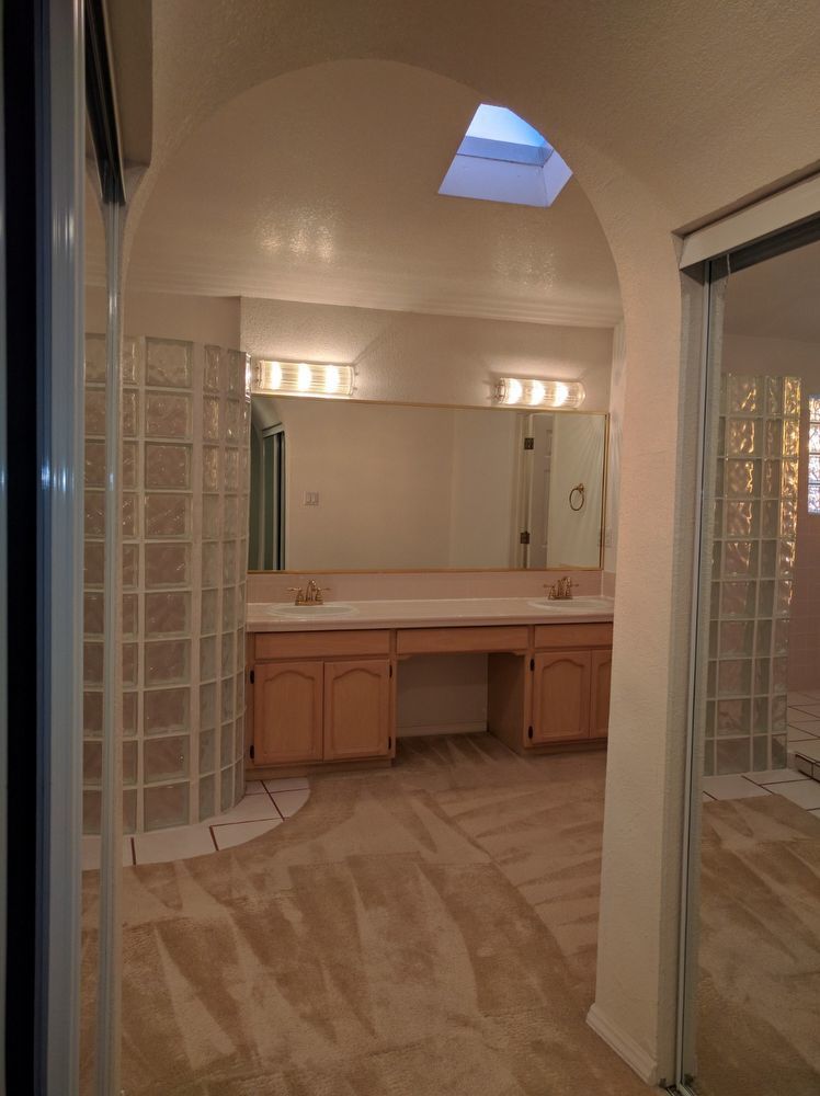 WESTSIDE: 3 BR + BONUS/OFFICE REFRIGERATED AIR!!! property image